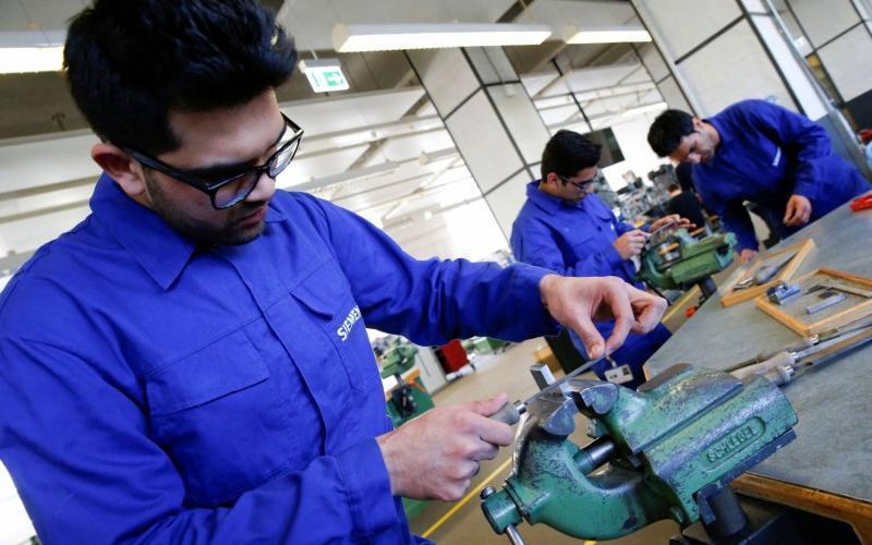 التربية: رفع برامج التعليم المهني إلى 15 برنامجاً العام المقبل انسجاماً مع رؤية التحديث الاقتصادي