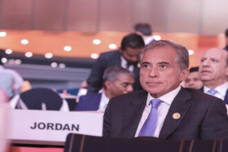 مندوبا عن الملك..رئيس الوزراء يشارك في القمة العالمية الثانية للتنمية الاجتماعية