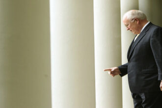 وفاة مهندس غزو العراق الأمريكي