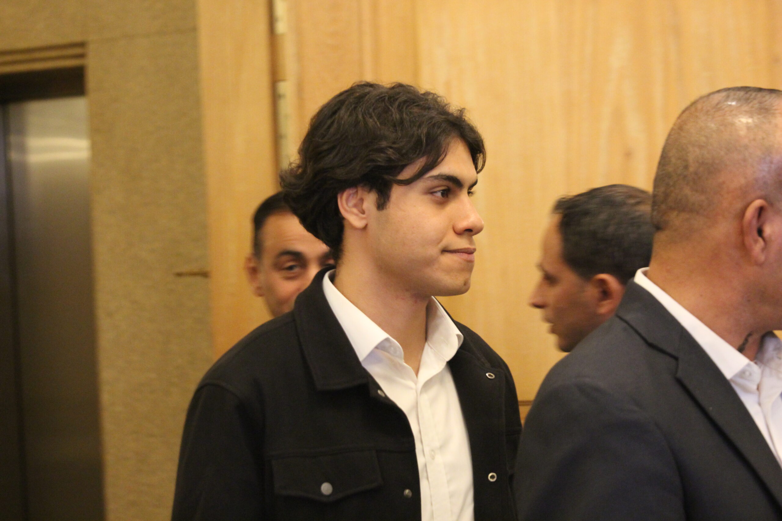 الكابتن الطيار دريد اللواما يولم بمناسبة زفاف نجله