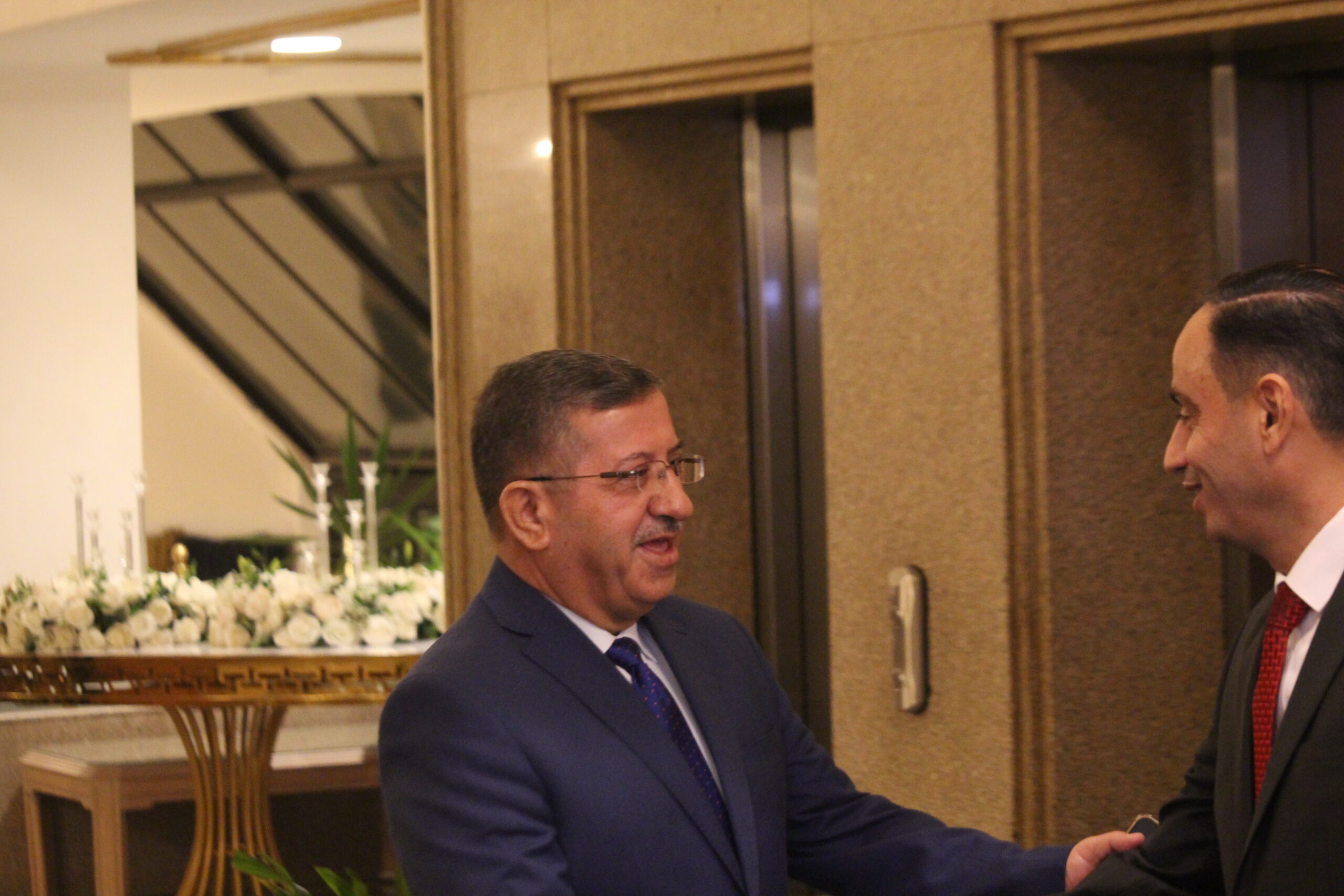 الكابتن الطيار دريد اللواما يولم بمناسبة زفاف نجله