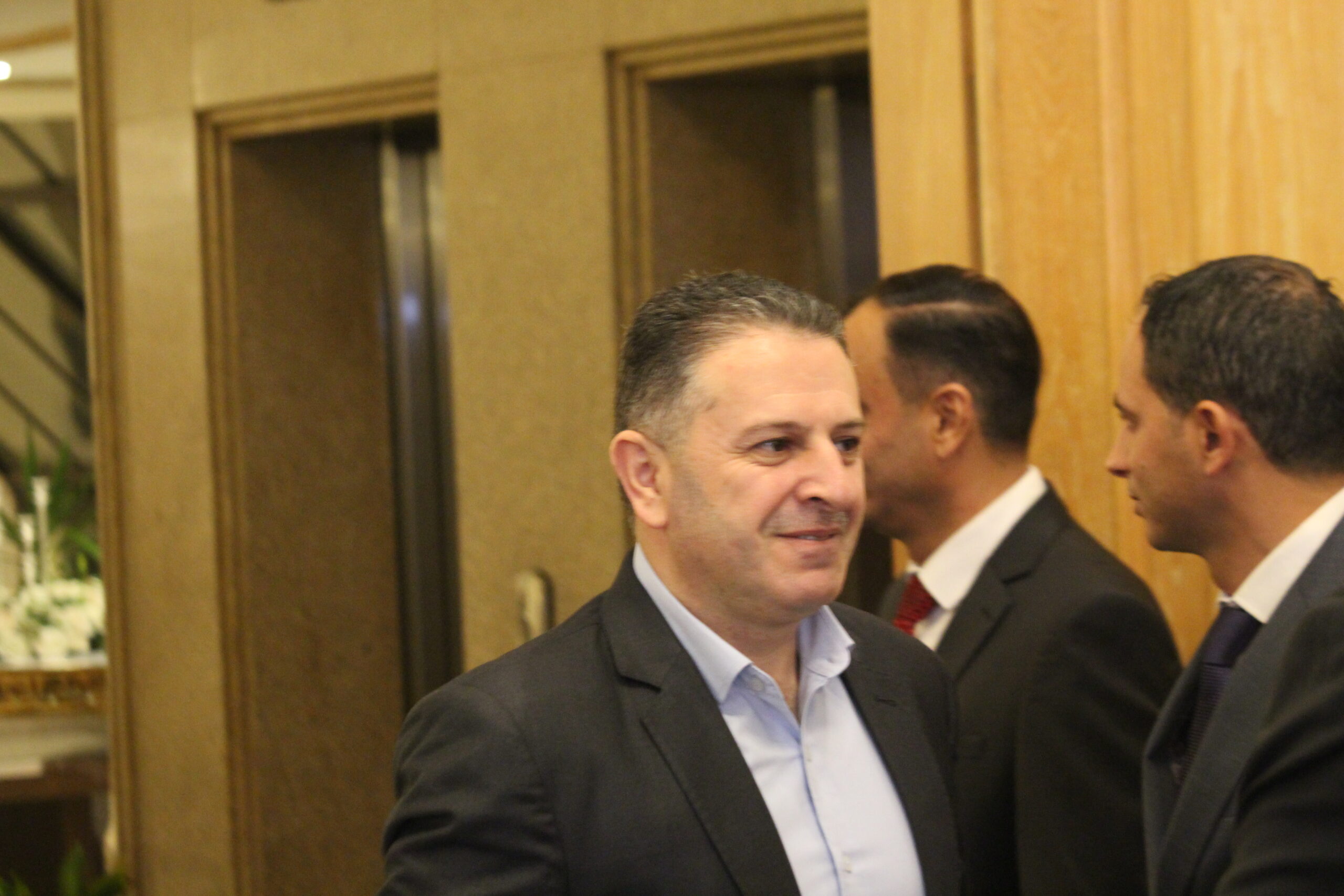 الكابتن الطيار دريد اللواما يولم بمناسبة زفاف نجله