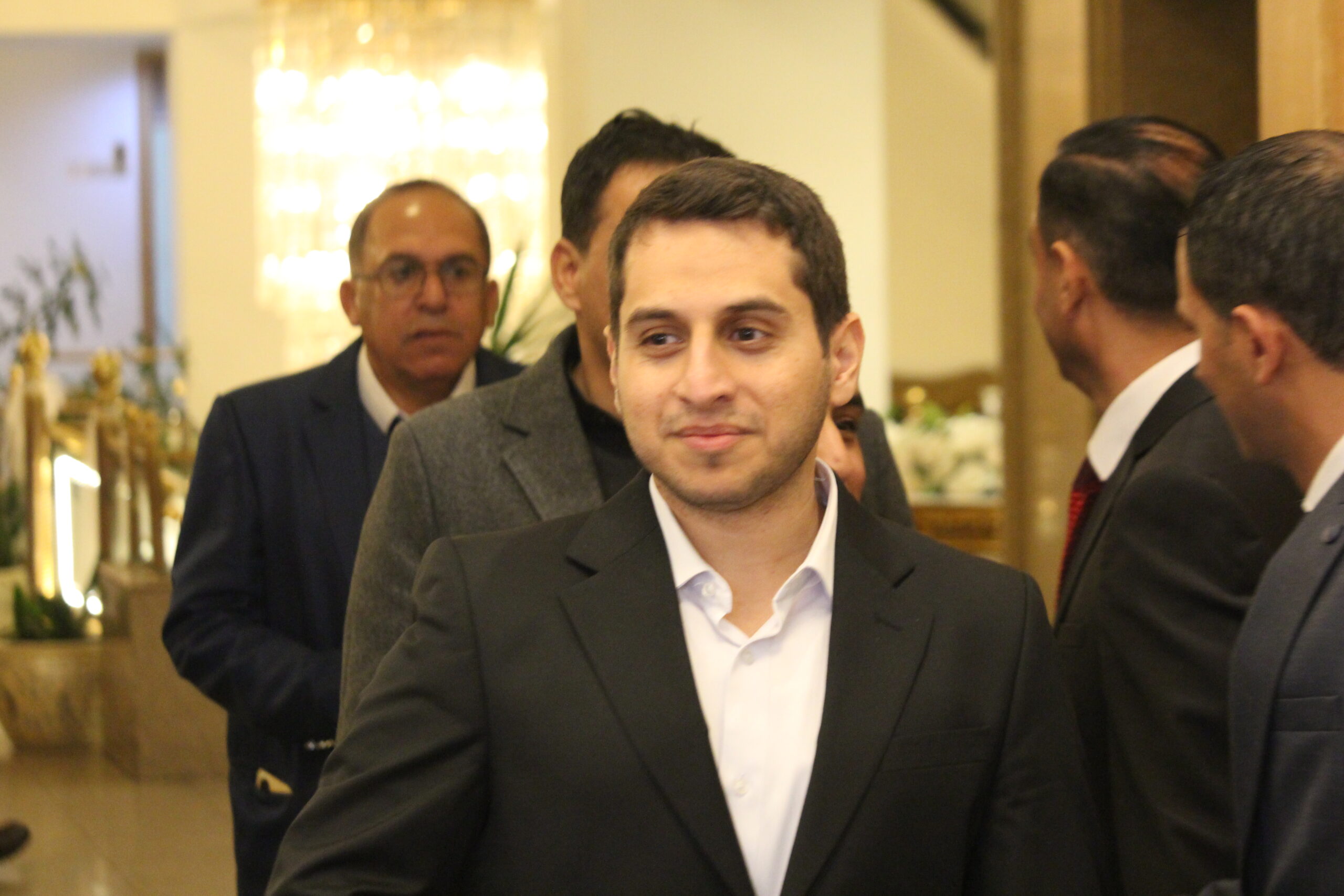 الكابتن الطيار دريد اللواما يولم بمناسبة زفاف نجله