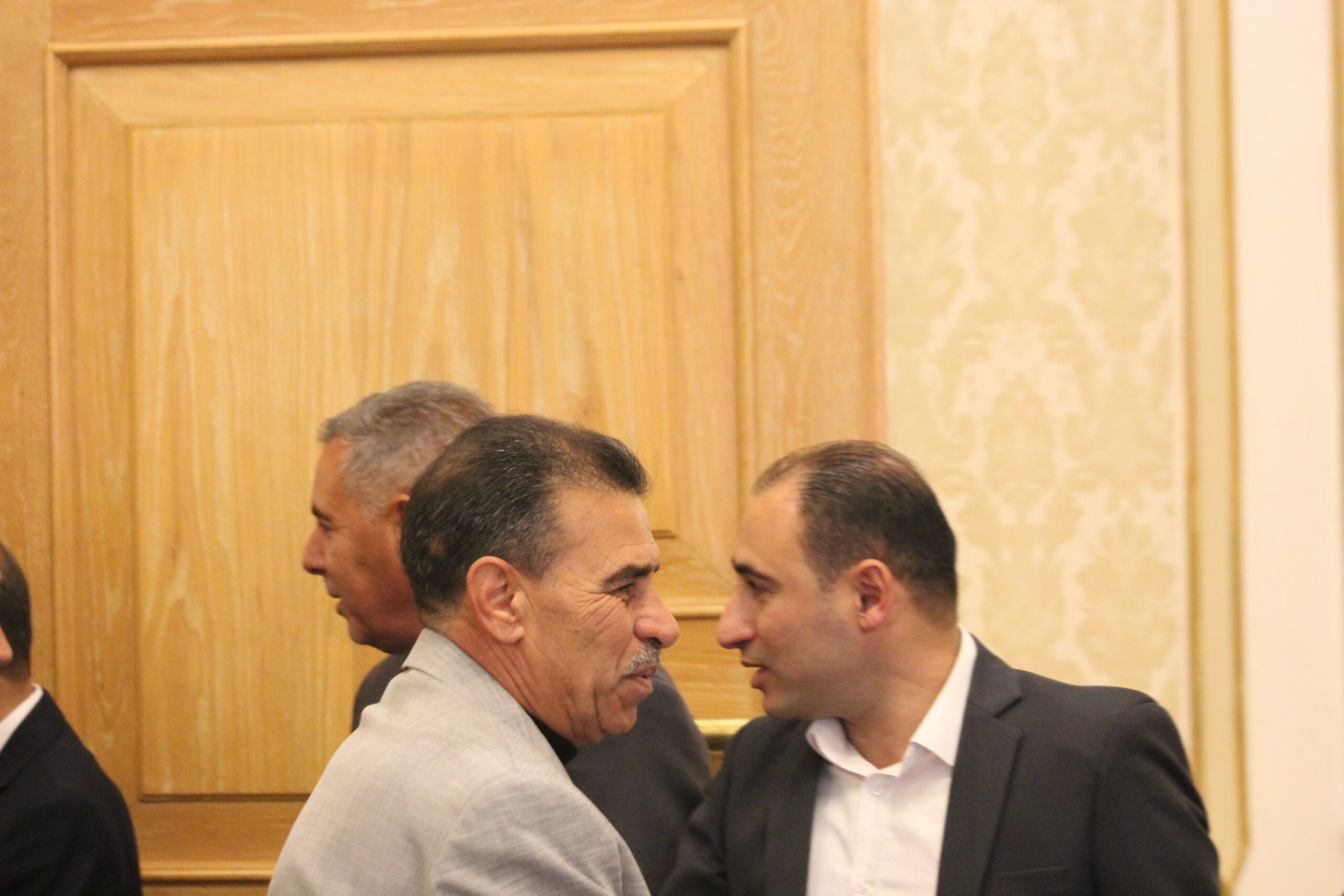 الكابتن الطيار دريد اللواما يولم بمناسبة زفاف نجله