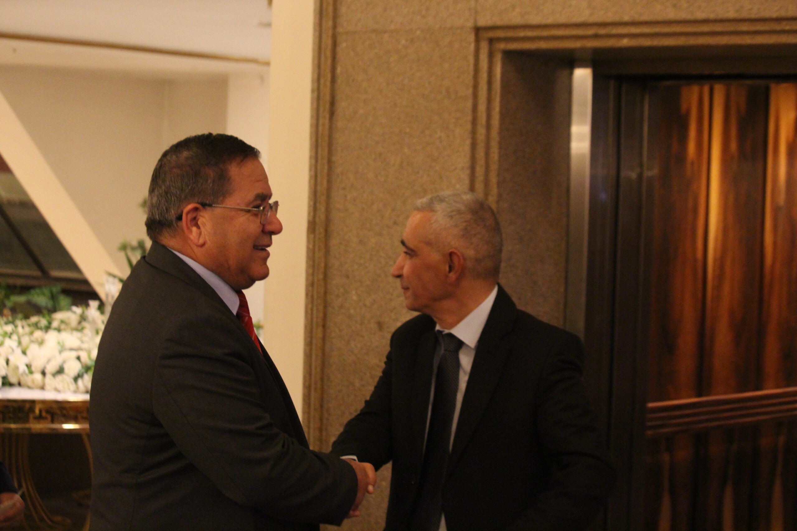 الكابتن الطيار دريد اللواما يولم بمناسبة زفاف نجله