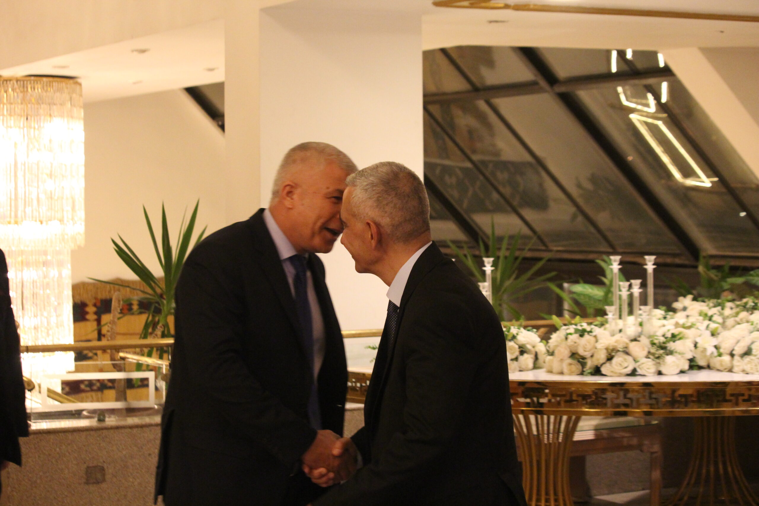 الكابتن الطيار دريد اللواما يولم بمناسبة زفاف نجله