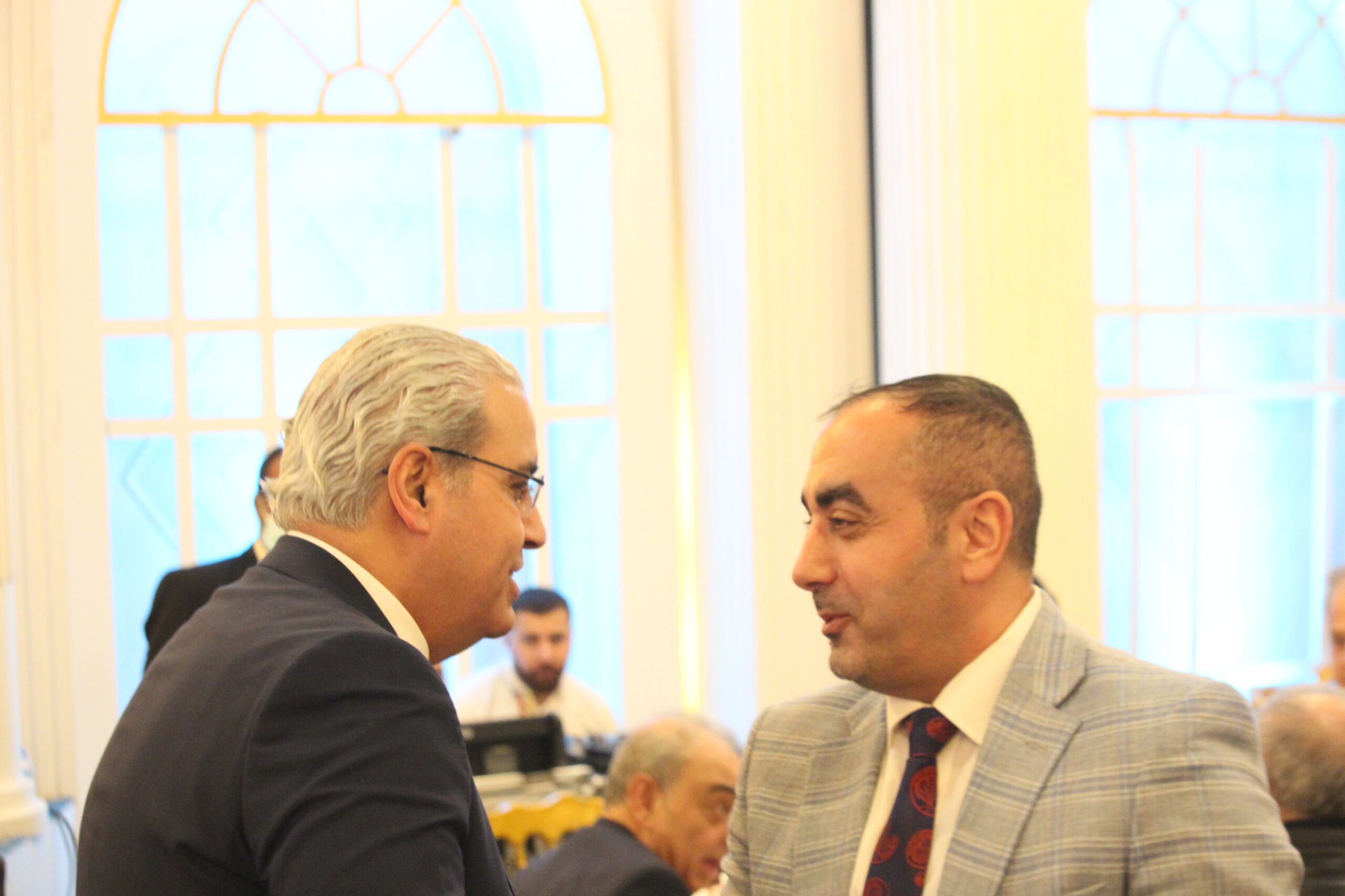 الكابتن الطيار دريد اللواما يولم بمناسبة زفاف نجله