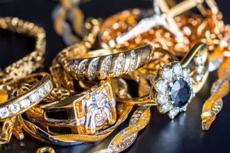 ارتفاع طفيف على أسعار الليرات الذهبية في السوق المحلية