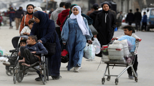 صورة حول : استكمال حملة تطعيم الأطفال في قطاع غزة استكمال حملة تطعيم الأطفال في قطاع غزة