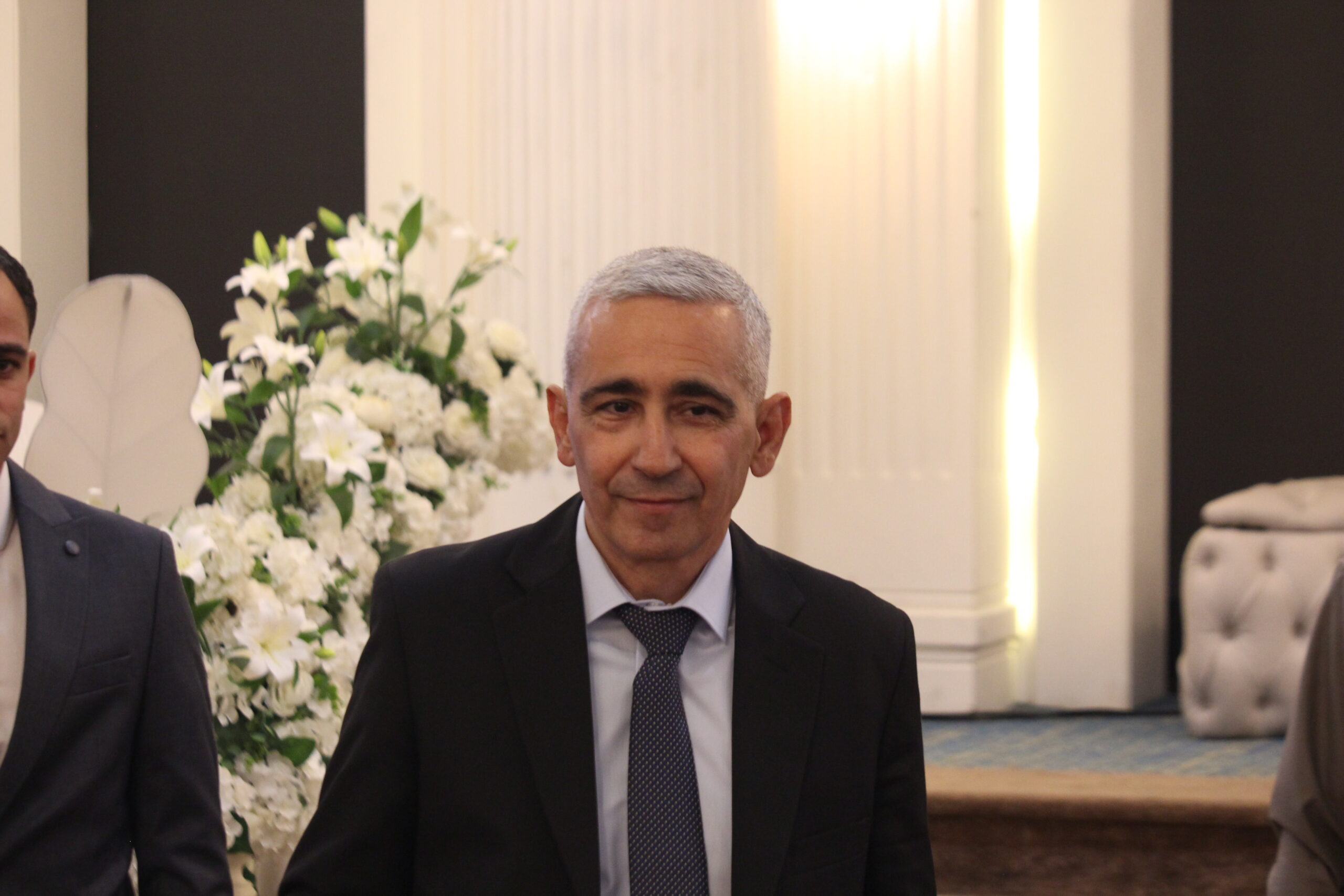 الكابتن الطيار دريد اللواما يولم بمناسبة زفاف نجله