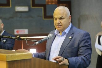 العمل لـ "صراحة نيوز": نتابع شكوى عمال احدى شركات المقاولات في موقع العطارات