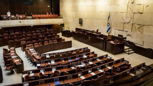 صورة حول : الكنيست يقرّ بالقراءة الأولى قانونا يتيح إغلاق وسائل إعلام أجنبية الكنيست يقرّ بالقراءة الأولى قانونا يتيح إغلاق وسائل إعلام أجنبية