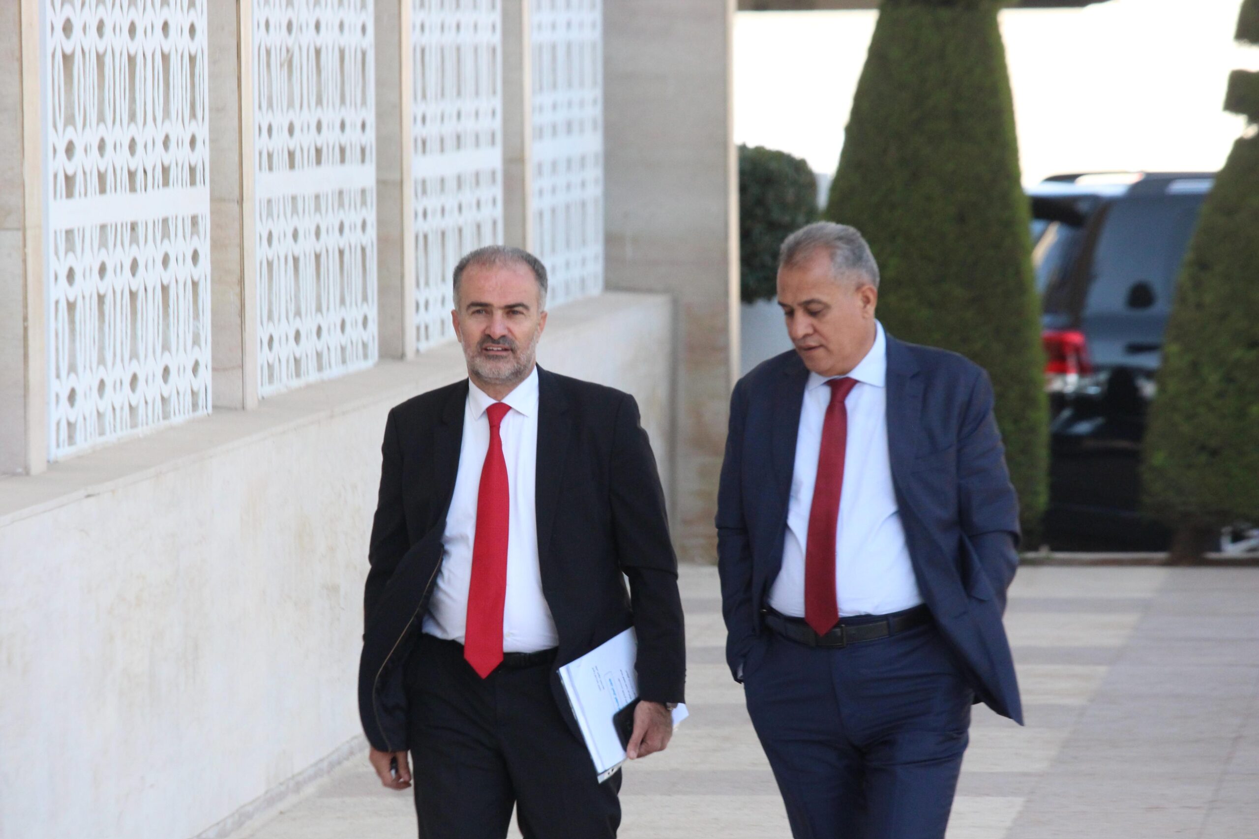 بالفيديو والصور… لقطات من مجلس النواب قبيل مناقشة خدمة العلم