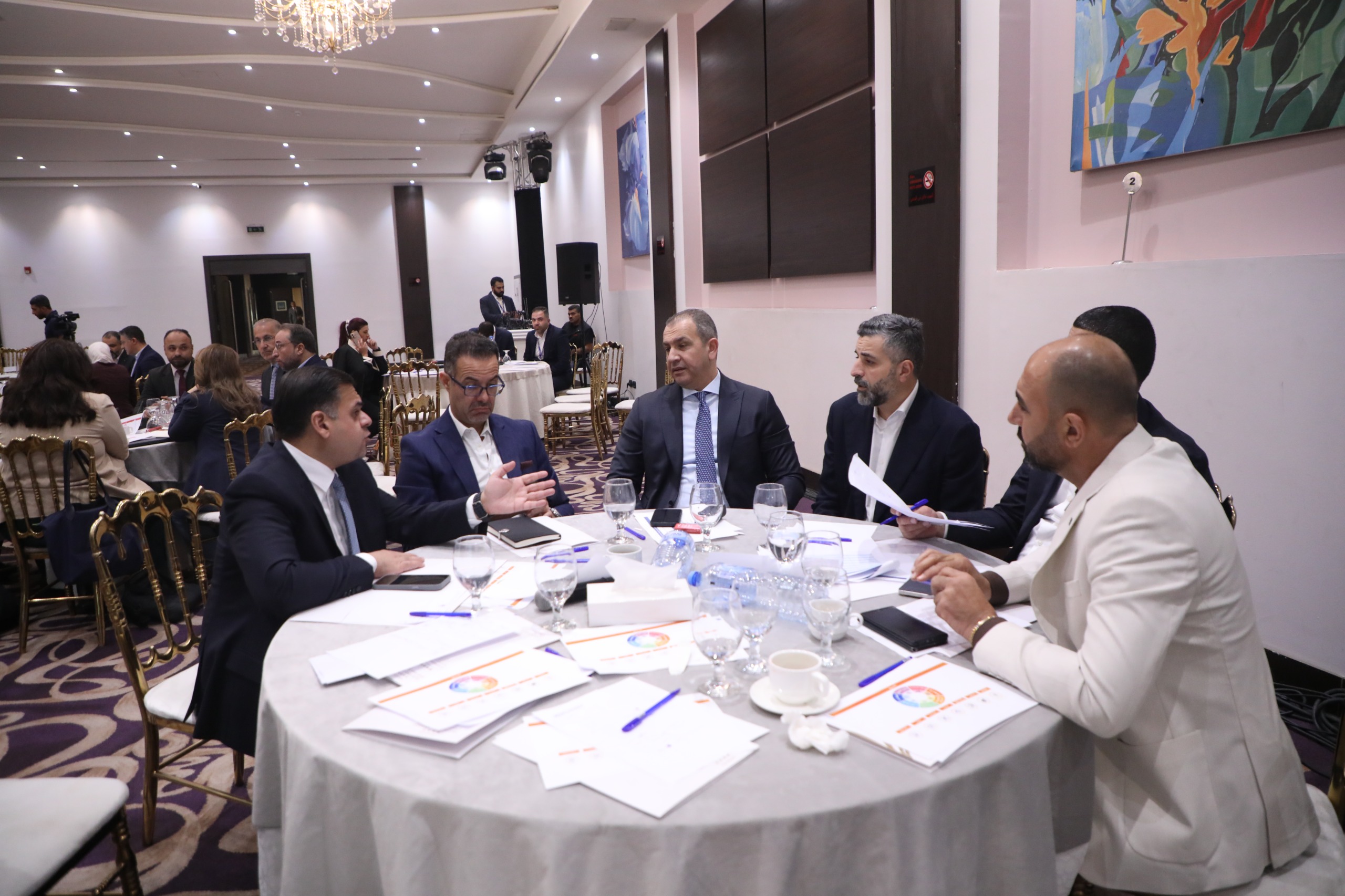 وزير السياحة والآثار يستعرض الإطار العام لإستراتيجية السياحة في الأردن للأعوام 2026-2029