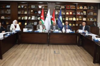 الخطيب يدعو لبناء منظومة وطنية متكاملة للمهارات بالقطاع اللوجستي