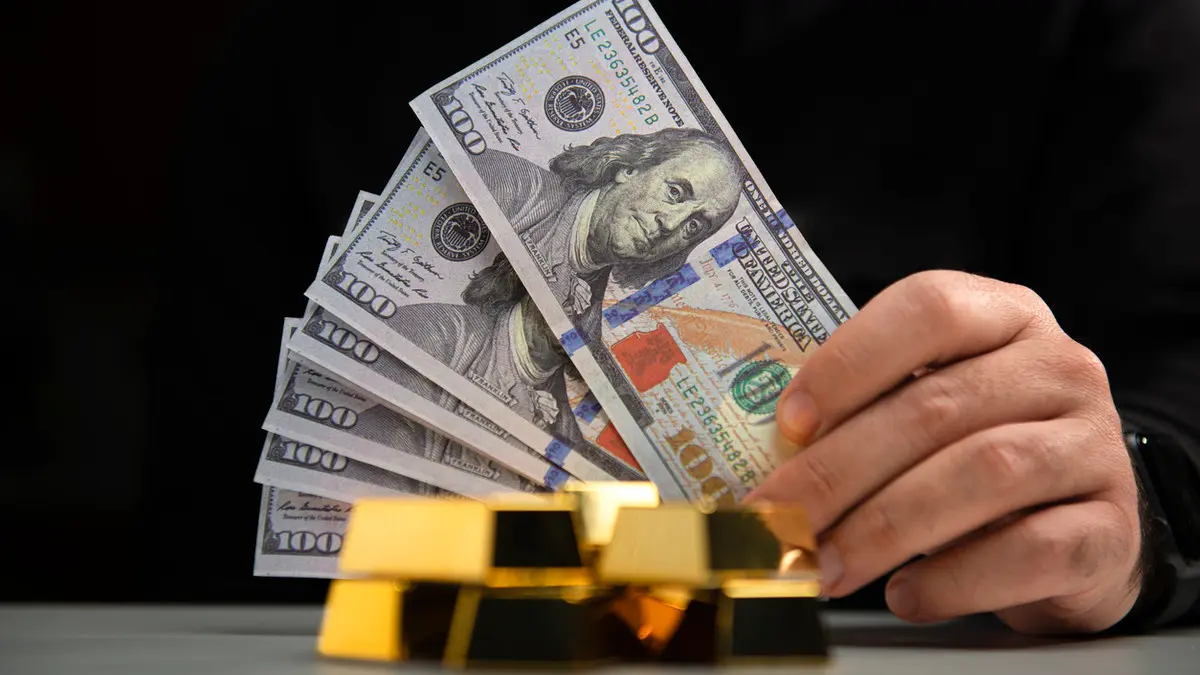 صورة حول : الذهب يحقق مكاسب أسبوعية طفيفة مع تراجع الدولار الذهب يحقق مكاسب أسبوعية طفيفة مع تراجع الدولار