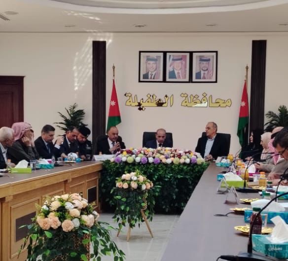 صورة حول : وزيرا الإدارة المحلية والسياحة يلتقان مع فعاليات السياحة في الطفيلة وزيرا الإدارة المحلية والسياحة يلتقان مع فعاليات السياحة في الطفيلة