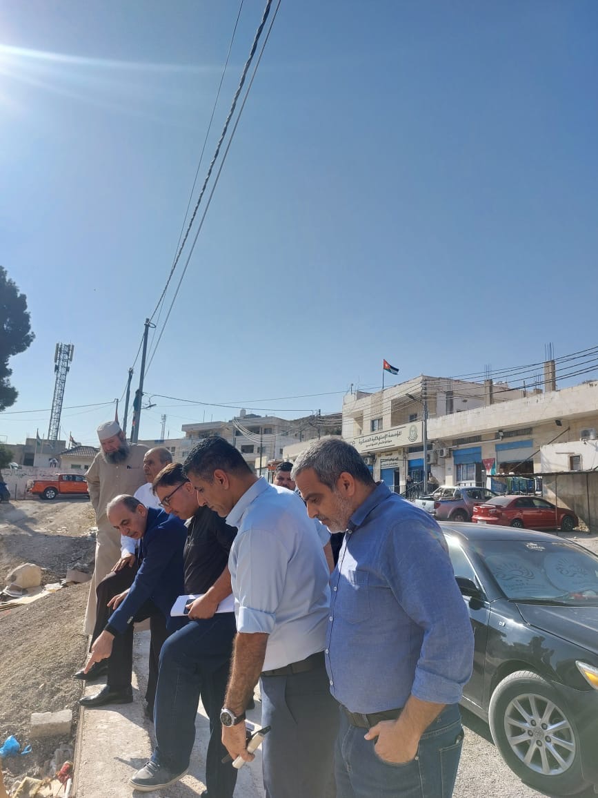 وزير الإدارة المحلية يتفقد بلديات في لواءي المزار الشمالي وبني كنانة