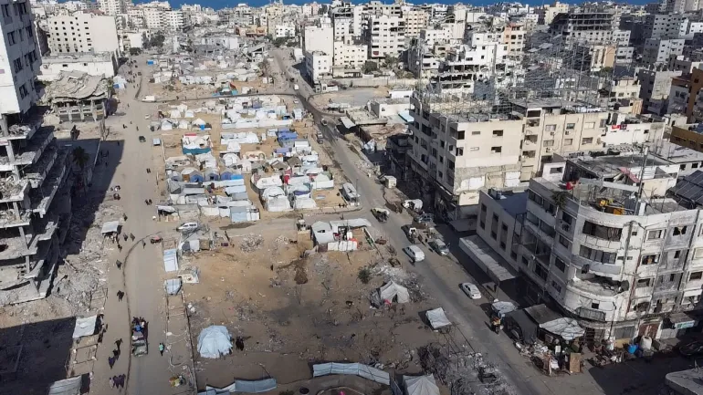 صورة حول : مساعٍ دولية لإعادة الإعمار وتقديم المساعدات الإنسانية إلى غزة مساعٍ دولية لإعادة الإعمار وتقديم المساعدات الإنسانية إلى غزة