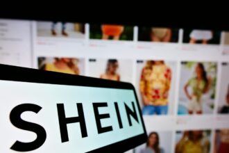 هيئة فرنسية تتهم "Shein" ببيع دمى جنسية بملامح طفولية