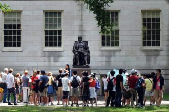 تفجير يهز كلية الطب في هارفارد والشرطة تفتح تحقيقًا واسعًا