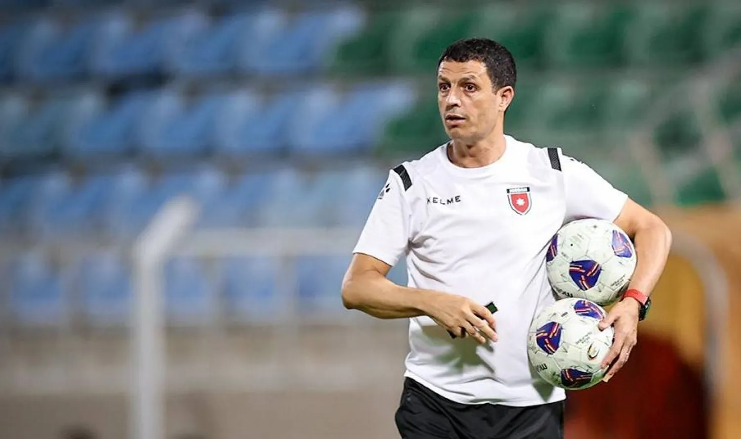 جمال سلامي يشدد على أهمية الفوز أمام الكويت