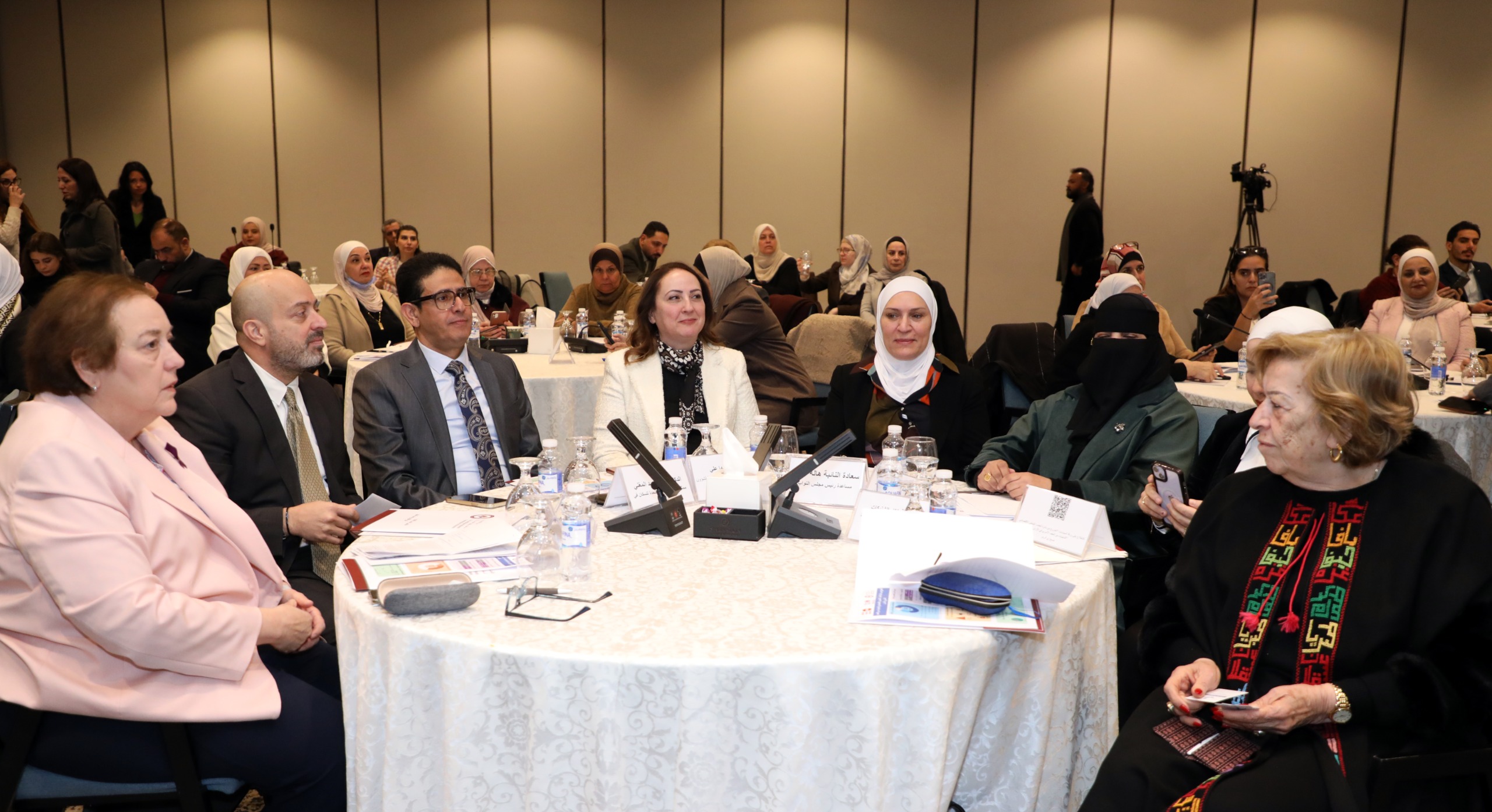 إطلاق ورقة سياسات لتمكين الناجيات من العنف الأسري