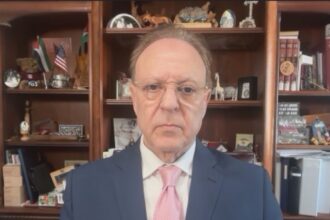 حماس مستعدة للتفاوض حول نزع السلاح دون تهديد، وفق بحبح