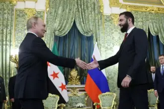 بوتين يهنئ الشرع