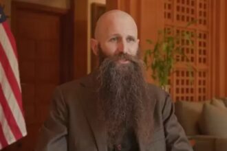 بالفيديو .. ما قاله السفير الأمريكي عبر المملكة عن فوز النشامى