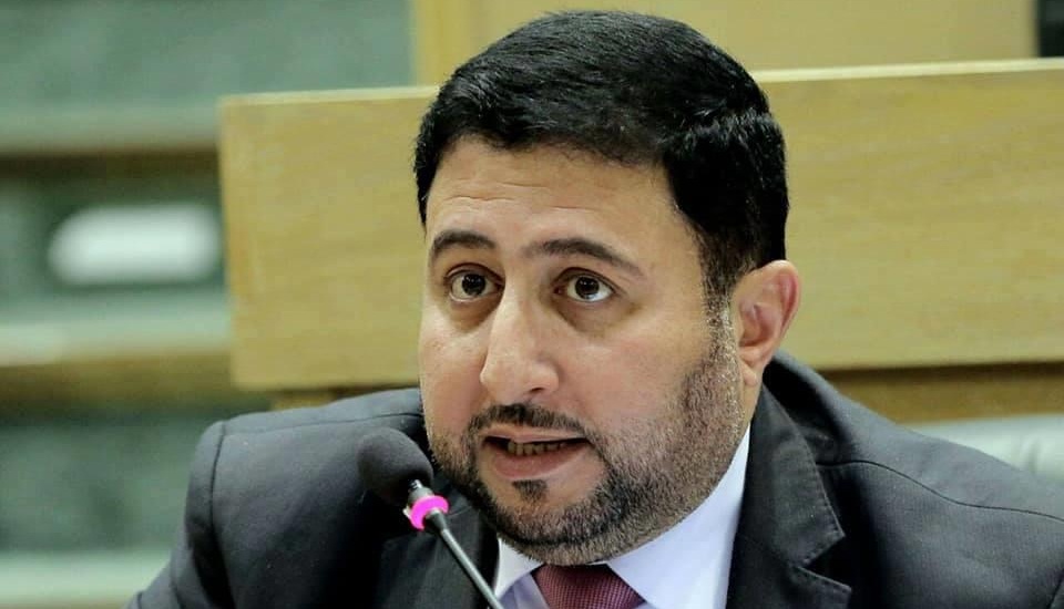 النائب الرقب يقدّم درساً نحويّاً للحكومة