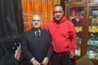 الأمير الحسن يزور الملاكم الأردني محمد أبو خديجة