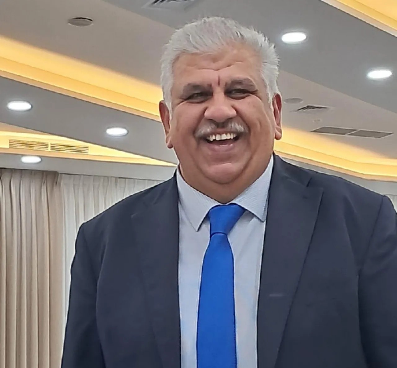 صورة حول : عاجل | رئيس الجامعة الأمريكية في مادبا يقدّم استقالته عاجل | رئيس الجامعة الأمريكية في مادبا يقدّم استقالته