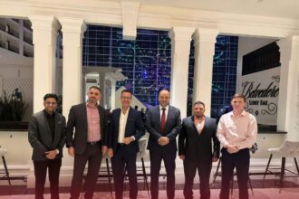 مجلس الأعمال الأردني-الأميركي يوقّع شراكة مع شركة الخطوط الجوية الملكية الأردنية