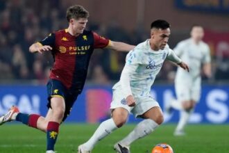 إنتر يتصدر الدوري الإيطالي بعد فوزه على جنوى واستفادة من تعثر ميلان ونابولي