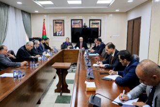 "الإدارية والبيئة" النيابيتان تبحثان استراتيجية الحد من الإلقاء العشوائي للنفايات للأعوام 2026–2027