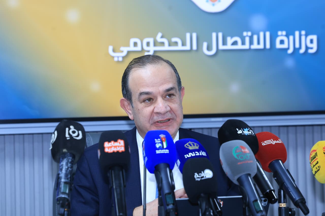 عاجل | سميرات: الأردن يدخل مرحلة التحول الرقمي الكامل بخدمات حكومية ومعاملات بنكية رقمية