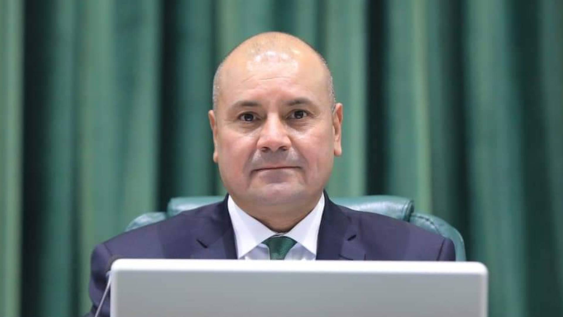 العودات: إصدار الجريدة من صلاحيات الرئيس وطهبوب تستفسر عن دور وزير المالية