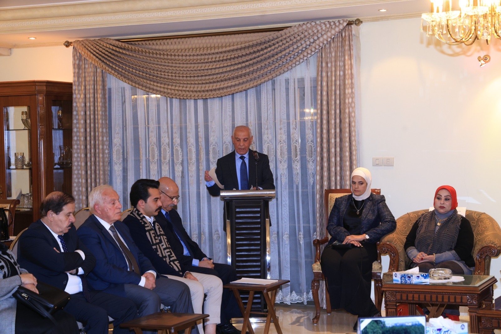 ديوان الباشا الملكاوي يحتضن تكريم سيّدات ملكاويات مُتميّزات عربياً وعالمياً / مصوّر