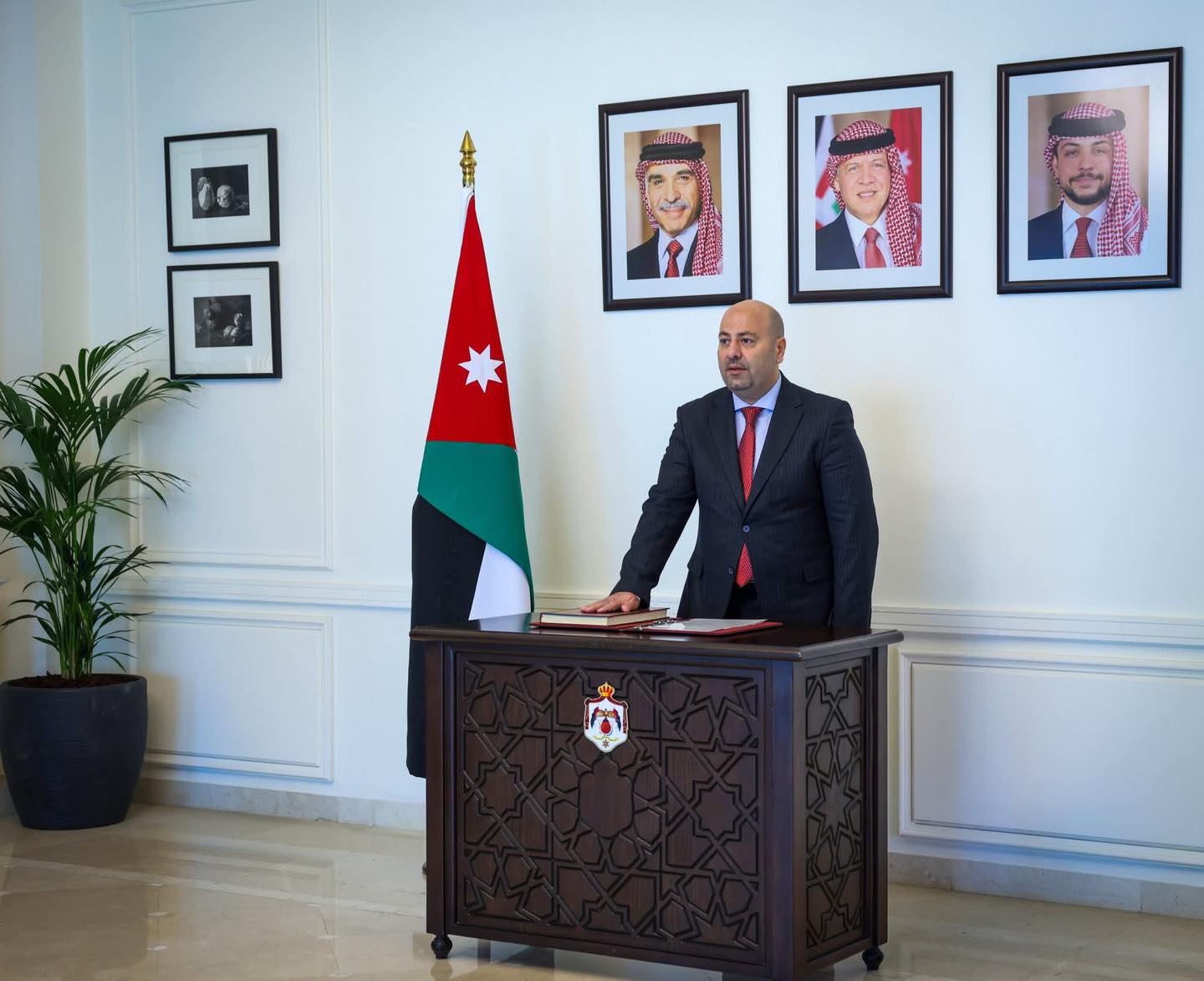 صورة حول : رئيس سلطة العقبة يؤكد أهمية إشراك الشباب بالقرار رئيس سلطة العقبة يؤكد أهمية إشراك الشباب بالقرار