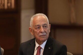 العيسوي ينقل تعازي الملك وولي العهد إلى عشائر أبو سلمى وطاس وهاكوز