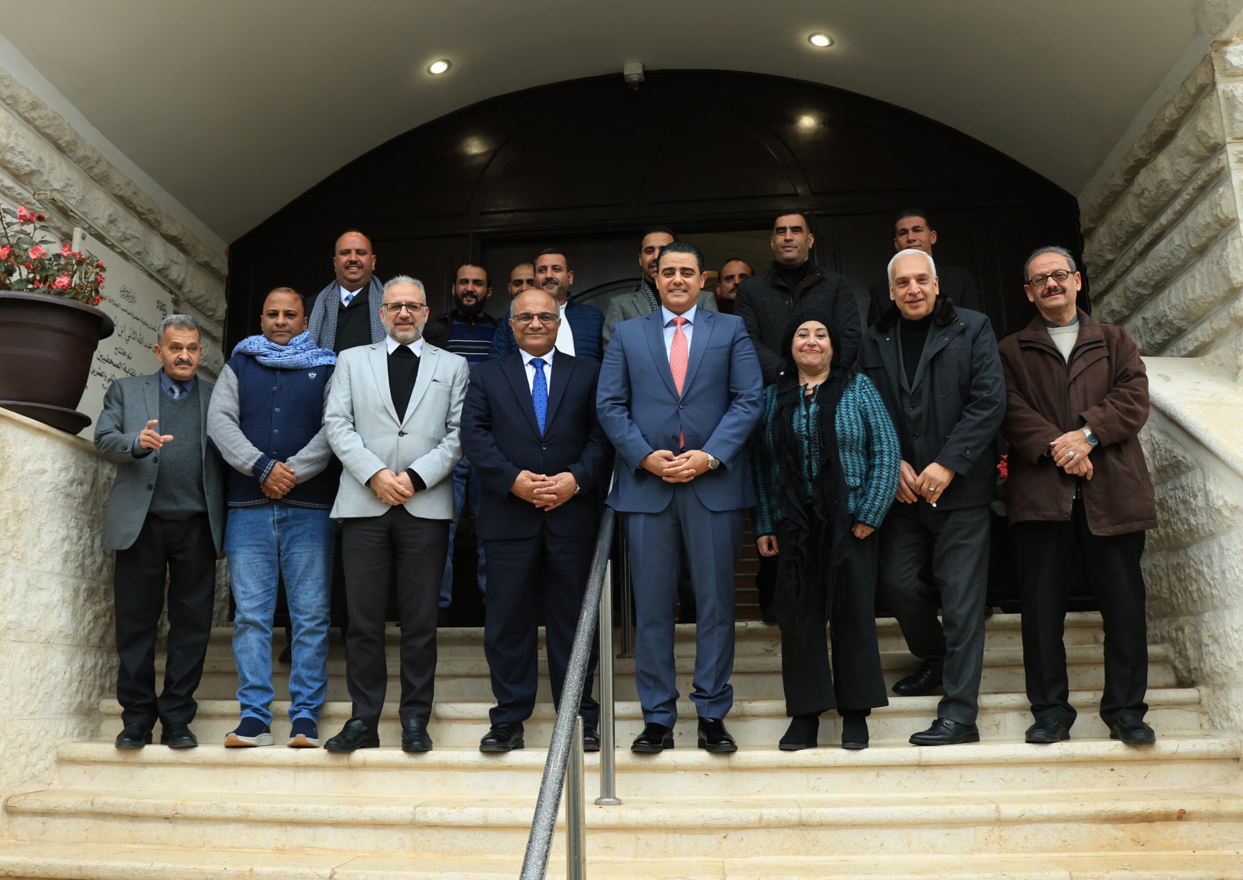 "الشباب النيابية" تزور نقابة الصحفيين وتؤكد أهمية توظيف الإعلام لدعم المنتخب الوطني