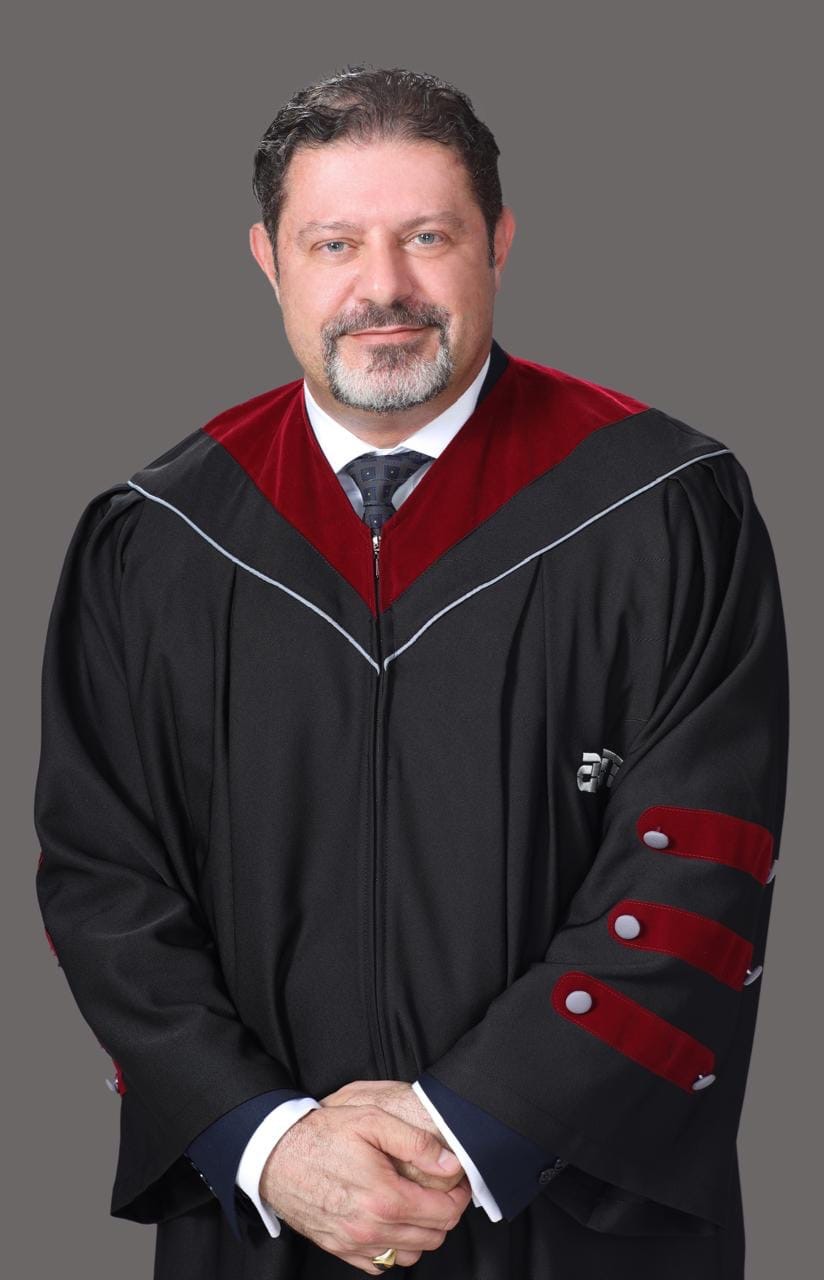 تكليف الدكتور عريضة رئيسًا للجامعة الأميركية