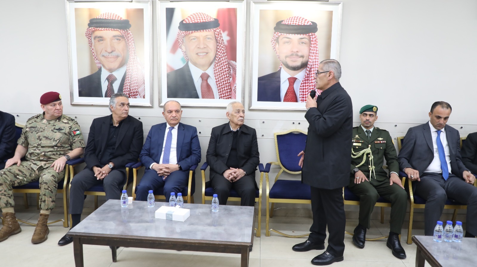 *مندوبا عن الملك وولي العهد.. العيسوي يعزي بوفاة اللواء المتقاعد محمد العضايلة*