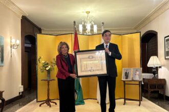 اليابان تُكرّم السيدة هند الشريف ناصر تقديراًلإسهاماتها الثقافية المتميزة في تعزيز العلاقات بين اليابان والأردن.