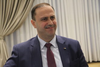 المومني: روح عالية وأداء برفع الراس لنشامى منتخبنا