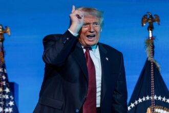 ترامب يحذر الدول المصدّرة للمخدرات: «مواجهة محتملة»