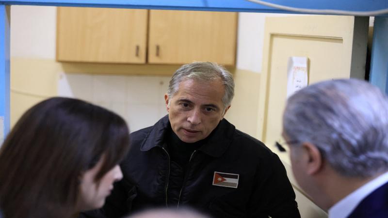 صورة حول : عاجل | جعفر حسان يتفقد عين الباشا والبقعة ويأمر بصيانة مراكز صحية عاجل | جعفر حسان يتفقد عين الباشا والبقعة ويأمر بصيانة مراكز صحية