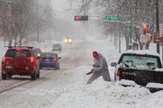 عاجل | زخات ثلجية محتملة على جبال جنوب المملكة الأربعاء