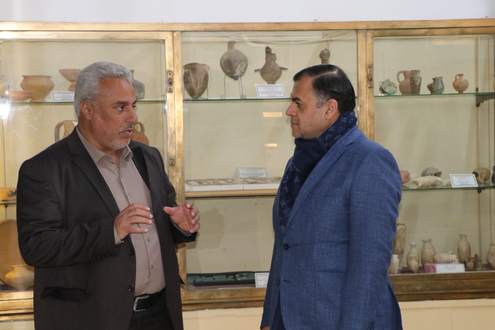 لجنة تراث مدينة عمان تنفذ زيارة ميدانية لمتابعة مشاريع تطوير جبل القلعة الأثري